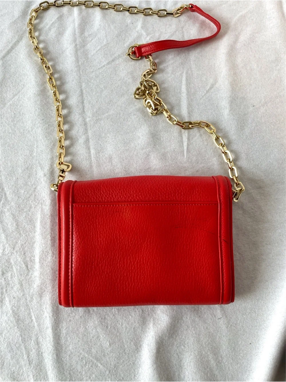 Tory Burch Red Shoulder Bag Logo Pattern Gold Chain Strap Snap Closure